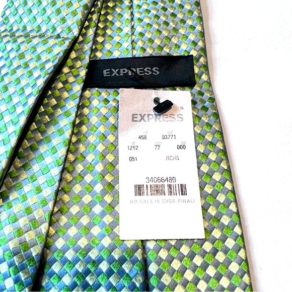 Express Men’s Tie - Picture 4 of 4